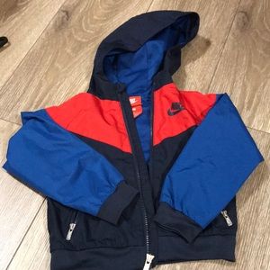 Nike light jacket 3T